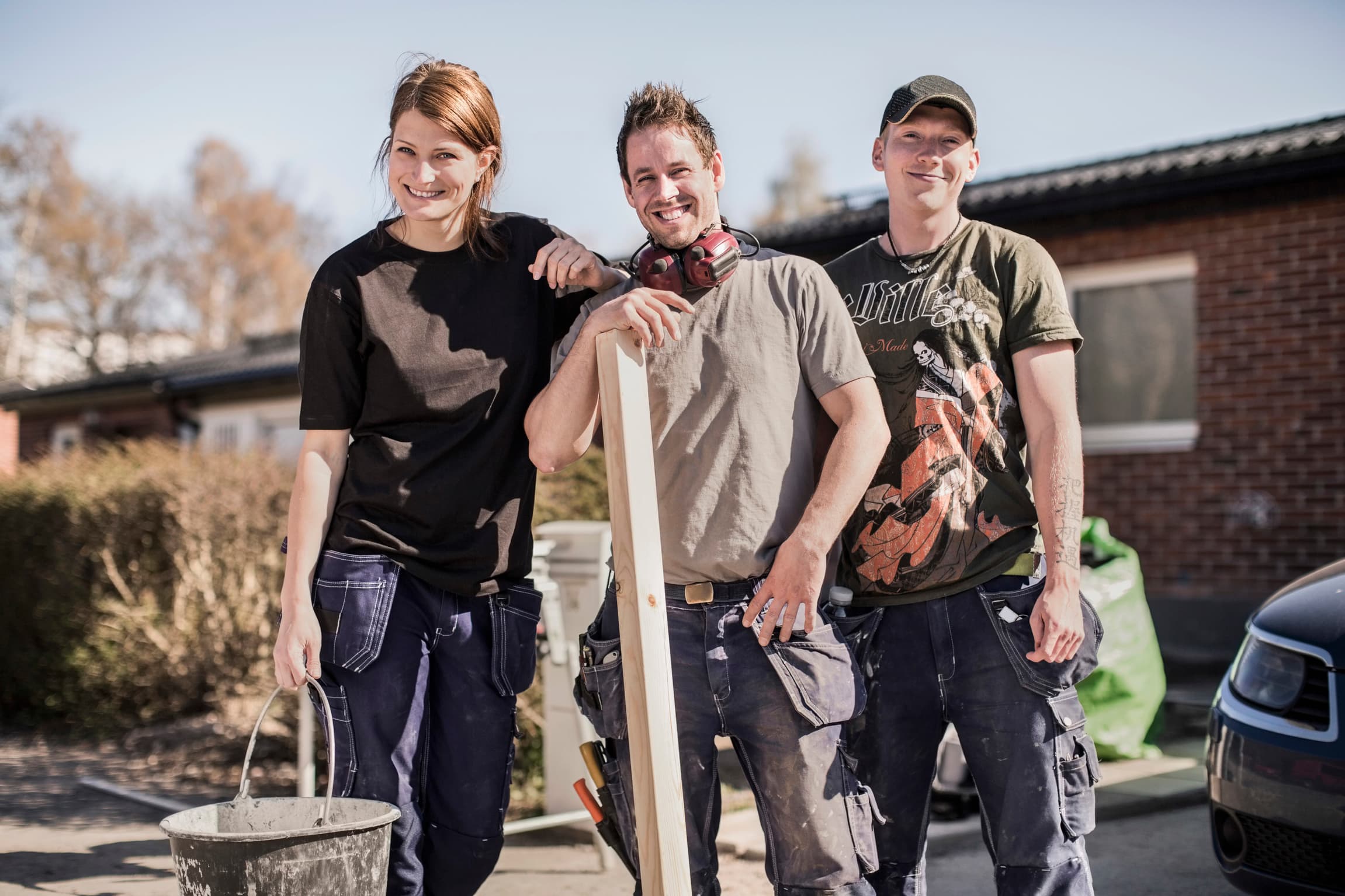 tre-glada-hantverkare